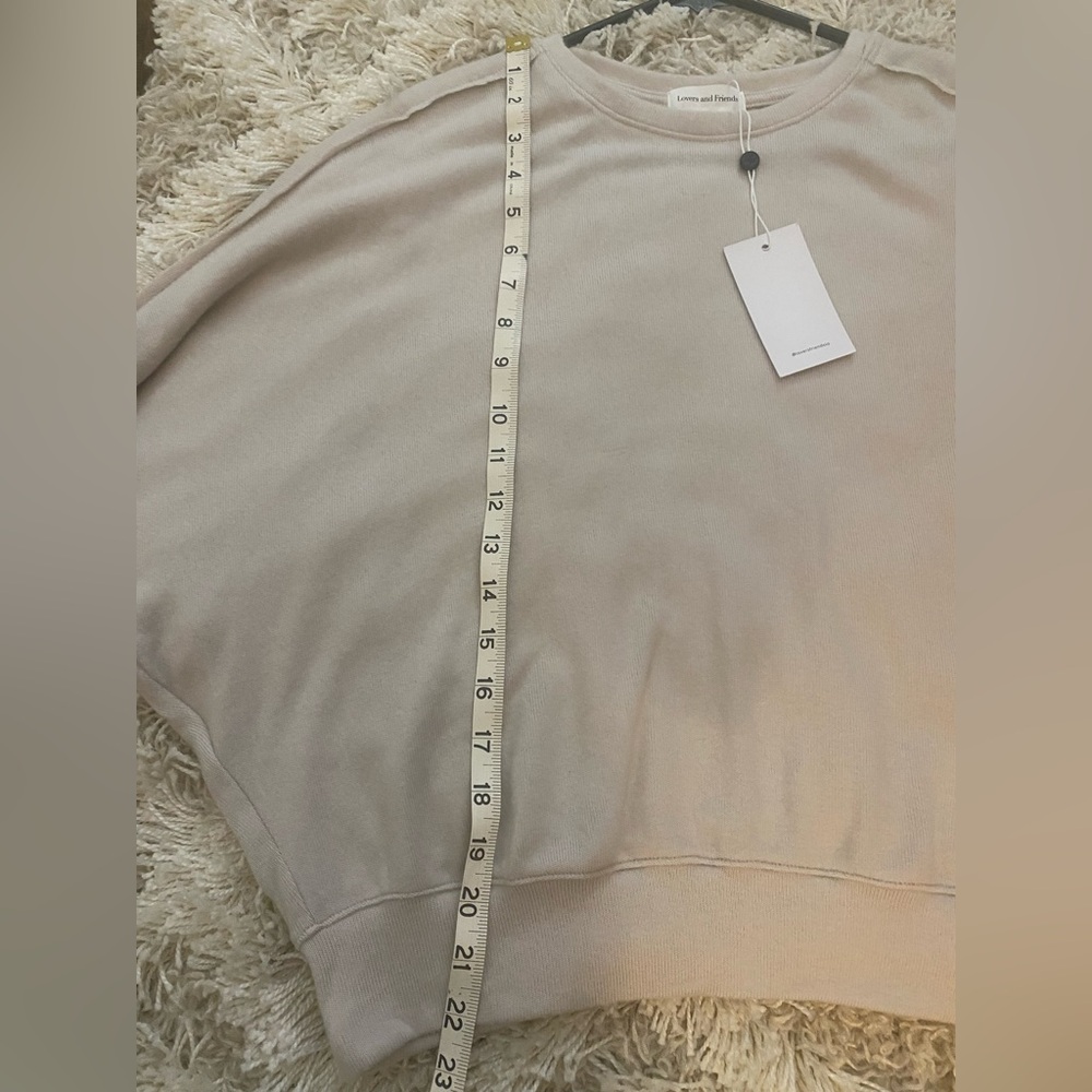 NWT LOVERS & FRIENDS Cream Sweatshirt size XS - Picture 8 of 9